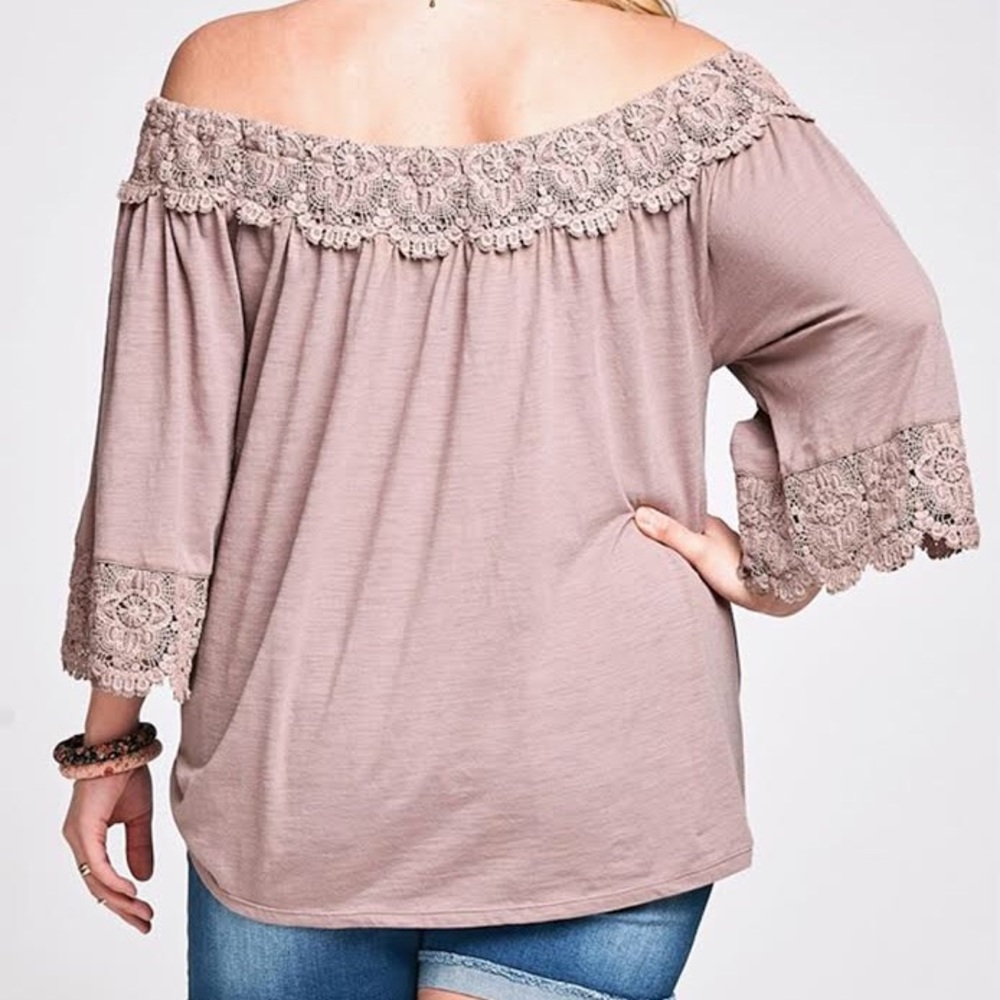 Plus Size Lace Top - Picture 2 of 4
